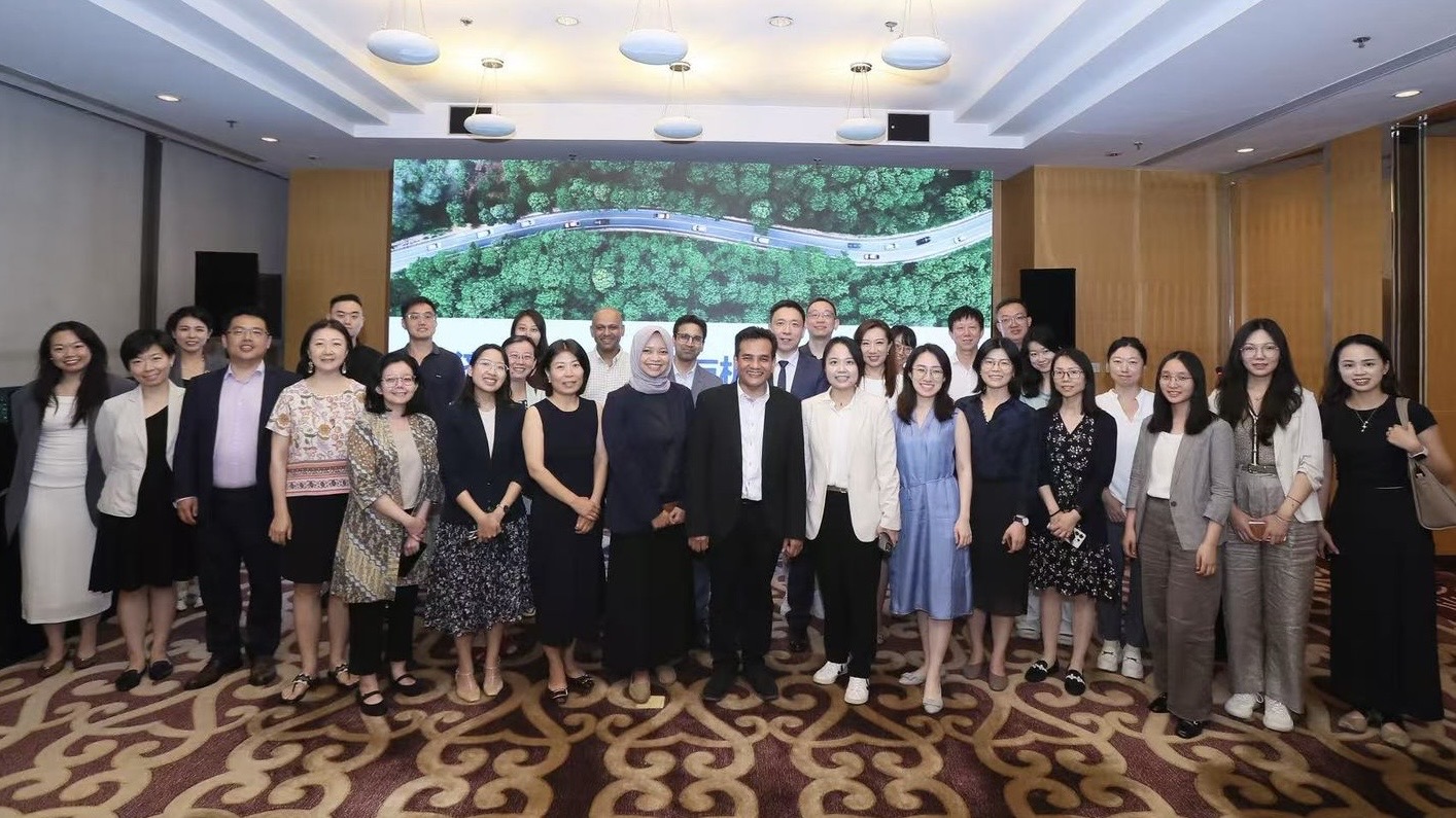 Read more about the article Going Global Sustainably and Economic Transition — Focusing on the Electric Vehicle Value Chain | Workshop by PRI Beijing Office